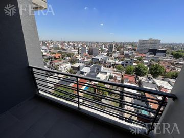 Venta de departamento 2 ambientes con balcón en Villa Dominico (31720)