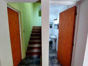 Maravillosa Casa quinta con amplio terreno y pileta a la venta-Permuta