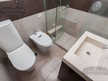 TRIPLEX EN ADROGUE VILLAGE