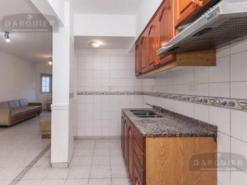 TRIPLEX EN ADROGUE VILLAGE