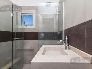 TRIPLEX EN ADROGUE VILLAGE