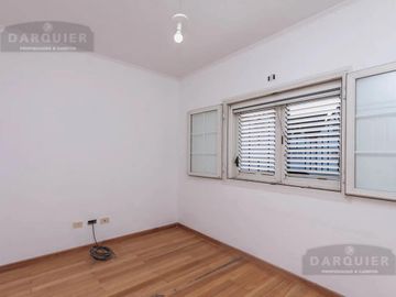 TRIPLEX EN ADROGUE VILLAGE