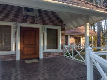 Cod 152 Alquiler y Venta, cerca de la playa y del centro!