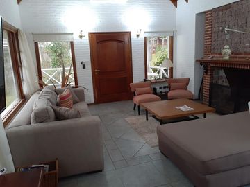 Cod 152 Alquiler y Venta, cerca de la playa y del centro!
