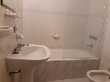 Cod 152 Alquiler y Venta, cerca de la playa y del centro!