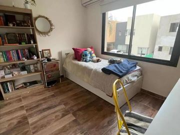 Casa en venta - 3 Dormitorios 2 Baños - Cocheras - 299Mts2 - Ituzaingó