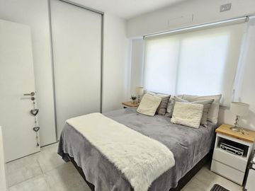 Departamento en Torres de Barrio Parque Bernal