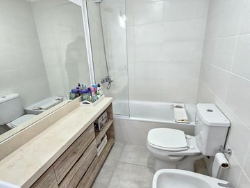 Departamento en Torres de Barrio Parque Bernal