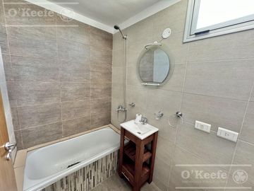 Departamento en venta, 2 ambientes, en Quilmes - Con cochera - Apto Crédito