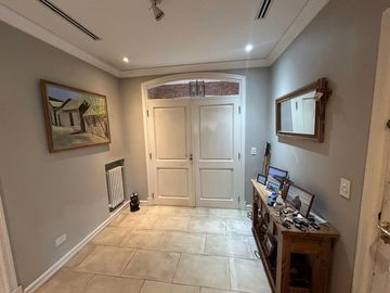 Espectacular casa en Lomas de San Isidro - Inmejorable zona