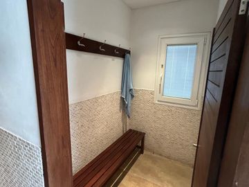 Espectacular casa en Lomas de San Isidro - Inmejorable zona