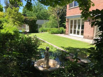 Espectacular casa en Lomas de San Isidro - Inmejorable zona