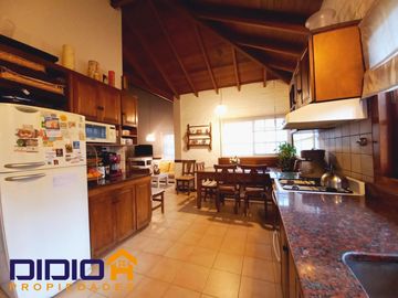 Casa venta Burzaco