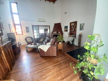 Casa venta Burzaco