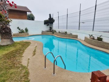 VENDE  depto 3D, con vista, en Reñaca Norte, Viña del Mar!