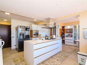 Departamento en Venta en El Golf