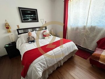 Se vende casa exclusiva en Serena Centro