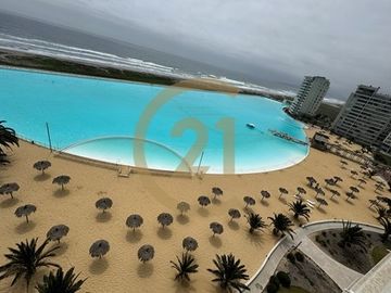 Se Vende Penthouse de 3 niveles en Laguna del Mar