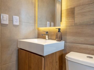 Venta Departamento 2 dormitorios-2 baños  - Microcentro