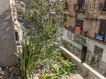 Venta Departamento 2 dormitorios-2 baños  - Microcentro