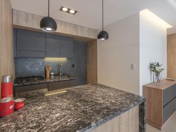 Venta Departamento 2 dormitorios-2 baños  - Microcentro