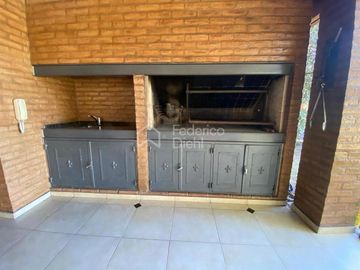IMPORTANTE PROPIEDAD EN VENTA EN ALTOS DEL CHATEAU