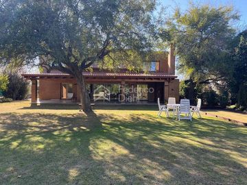 IMPORTANTE PROPIEDAD EN VENTA EN ALTOS DEL CHATEAU