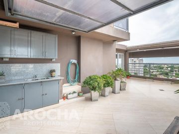 Departamento con Terraza propia Quilmes