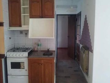 Casa en venta - 2 dormitorios 1 baño - 170mts2 - Rawson