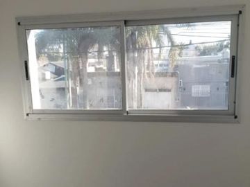 PH en venta - 2 Dormitorios 1 Baño - 110.5Mts2 - Morón