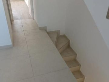 PH en venta - 2 Dormitorios 1 Baño - 110.5Mts2 - Morón