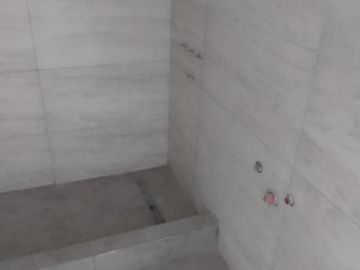 PH en venta - 2 Dormitorios 1 Baño - 110.5Mts2 - Morón
