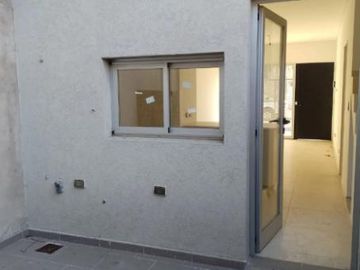 PH en venta - 2 Dormitorios 1 Baño - 110.5Mts2 - Morón