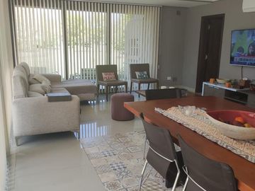 Casa en Club de Campo Abril