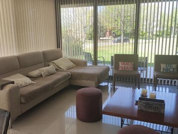 Casa en Club de Campo Abril