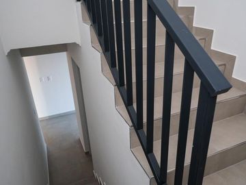 Casa de 4 dormitorios en La Castilla Club de Campo