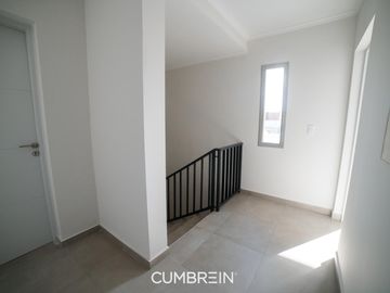 Casa de 4 dormitorios en La Castilla Club de Campo