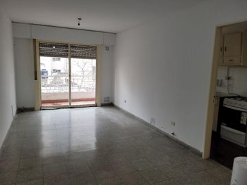 Venta Departamento un dormitorio  barrio Martin Con Balcon