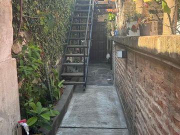 PH en venta - 3 Dormitorios 1 Baño - 80Mts2 - Rafael Calzada