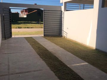 Departamento en venta - 1 Dormitorio 1 Baño 1 Cochera  - 75Mts2 - Miramar
