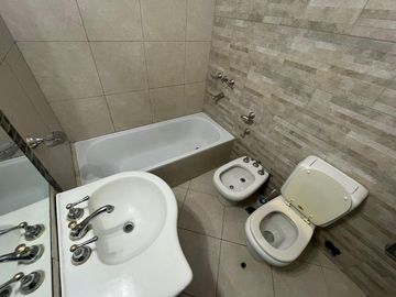 Departamento de 3 ambientes hecho a nuevo  - Wilde