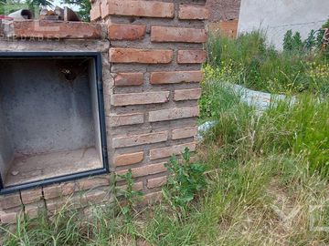 Terreno en calle San Juan, cercano a 13 de Caballería Este.