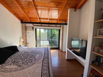 Casa en venta - 4 dormitorios 2 baños - 180mts2 - Escobar