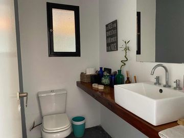 Casa en venta - 4 dormitorios 2 baños - 180mts2 - Escobar