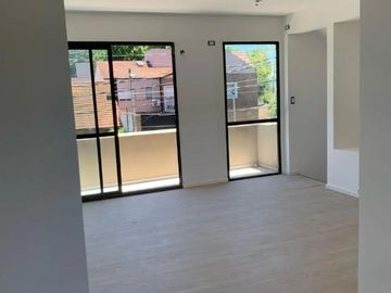Dúplex Adrogué - Carlos Pellegrini 1022