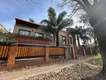Dúplex Adrogué - Carlos Pellegrini 1022