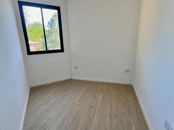 Dúplex Adrogué - Carlos Pellegrini 1022