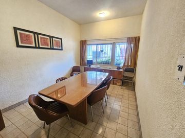 Departamento 4 dormitorios con cochera en B° Cofico (APPTO BANCOR)