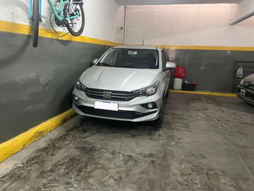 Venta Departamento 3 ambientes con cochera Caballito