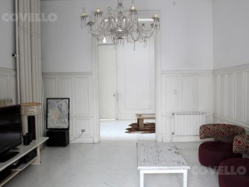 Venta casa de 7 ambientes en Abasto